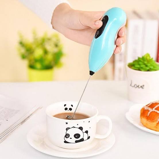 electric hand blender